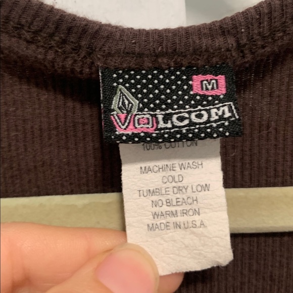 Y2K Volcom Stone Graphic Brown Ribbed Tank Top - Picture 3 of 7